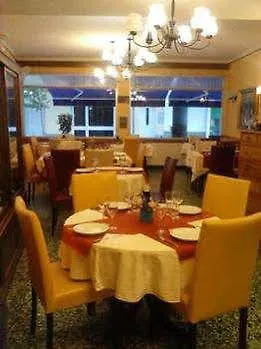 ** Ξενοδοχείο Hostal Creus Ρόζες Ισπανία